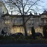 Cosmopolitan - Ground Floor Homestay Lisbon